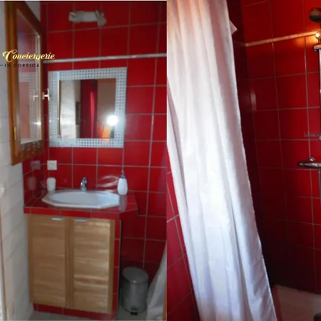 à Vecchio Porto-Vecchio (Corsica)